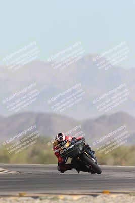 media/Oct-26-2025-Race Pace (Sun) [[c1447ca738]]/Non Verified (1st 20 Minutes of every Hour)/4-Turn 14 (1110am)/